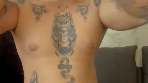 Snapshot of dennis_munera chatting on December 24, 2024, 4:08 pm dennis munera online show from December 24, 2024, 4:08 pm