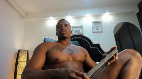 Snapshot of denzelrios chatting on December 1, 2025, 9:42 pm denzelrios online show from December 1, 2025, 9:42 pm