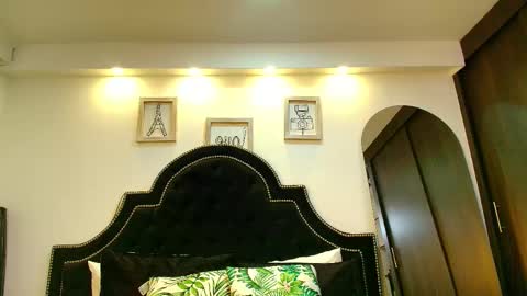 denzelrios online show from February 13, 2026, 8:38 pm