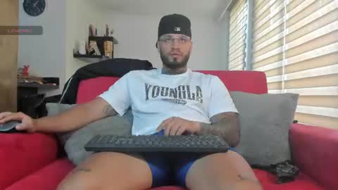 dereckgreen online show from June 19, 2026, 6:23 pm