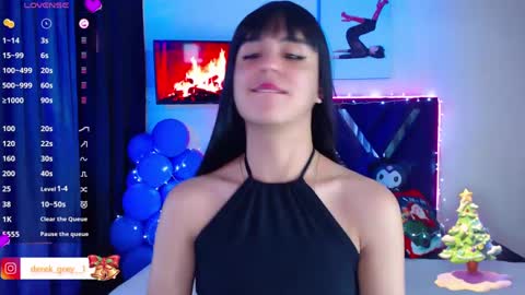 Snapshot of derek_grey1 chatting on December 3, 2024, 11:02 pm Derek independent online show from December 3, 2024, 11:02 pm