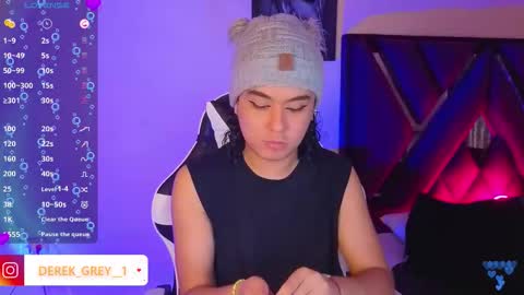 Snapshot of derek_grey1 chatting on October 2, 2025, 8:16 pm Derek independent online show from October 2, 2025, 8:16 pm