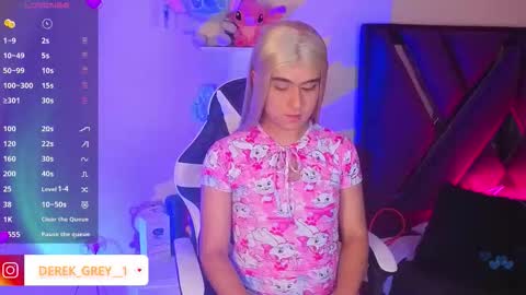 Snapshot of derek_grey1 chatting on October 12, 2025, 8:30 pm Derek independent online show from October 12, 2025, 8:30 pm