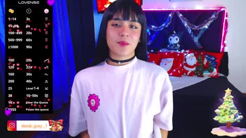 Snapshot of derek_greyy_ chatting on December 7, 2024, 12:19 am derek grey online show from December 7, 2024, 12:19 am