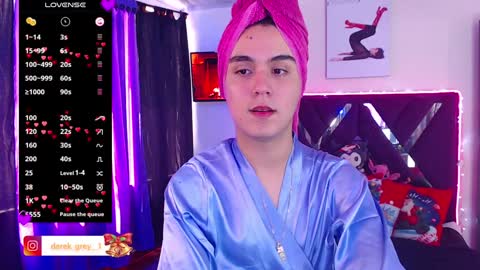 Snapshot of derek_greyy_ chatting on December 20, 2024, 6:02 pm derek grey online show from December 20, 2024, 6:02 pm