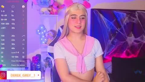 Snapshot of derek_greyy_ chatting on October 20, 2025, 6:19 pm derek grey online show from October 20, 2025, 6:19 pm