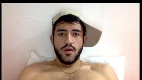 Snapshot of derek_smiith chatting on January 20, 2025, 9:56 am Derek smiith online show from January 20, 2025, 9:56 am