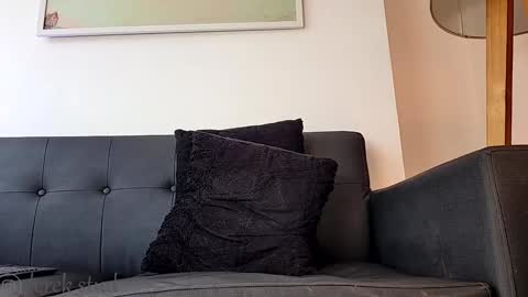 Snapshot of derek_stud_ chatting on January 10, 2025, 5:02 pm Derek independent model online show from January 10, 2025, 5:02 pm