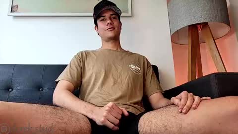 Snapshot of derek_stud_ chatting on March 2, 2025, 5:36 pm Derek independent model online show from March 2, 2025, 5:36 pm