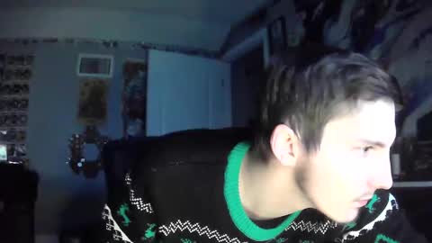 Snapshot of derekdings chatting on December 6, 2024, 6:48 am derekdings online show from December 6, 2024, 6:48 am