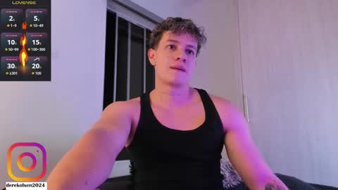 Snapshot of derekolsen_ chatting on September 22, 2025, 2:35 am Derek IG Derekolsen2024 online show from September 22, 2025, 2:35 am