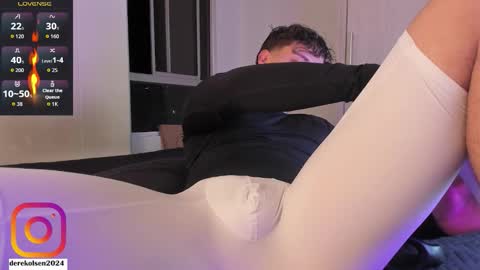 Derek  IG Derekolsen2024 online show from January 11, 2026, 12:59 am