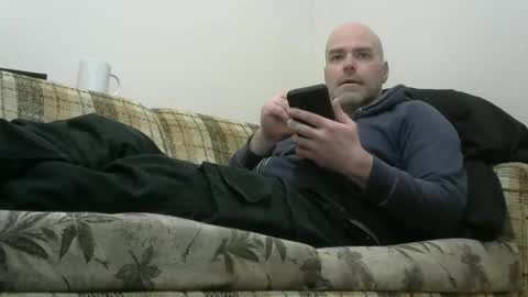 derf007 online show from February 2, 2025, 7:57 pm
