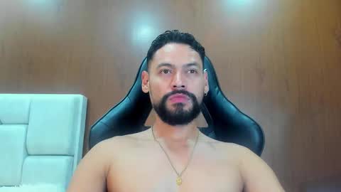 DerryBigger CM online show from September 23, 2025, 7:17 pm