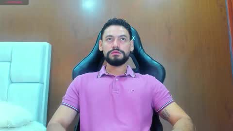 DerryBigger CM online show from November 20, 2025, 3:12 pm