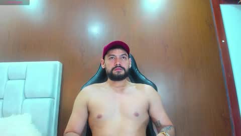 DerryBigger CM online show from March 12, 2026, 12:17 am