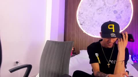 Snapshot of derrymeyers chatting on March 30, 2026, 10:55 pm derrymeyers online show from March 30, 2026, 10:55 pm