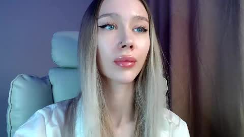 Ari online show from April 29, 2026, 5:17 pm