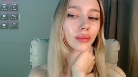 Snapshot of des_ch chatting on July 28, 2026, 6:20 pm Ari online show from July 28, 2026, 6:20 pm