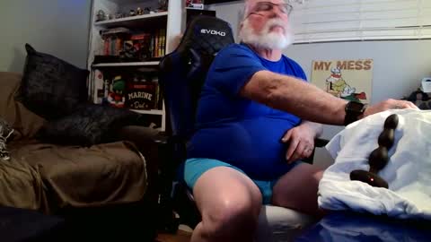 Snapshot of desertknight56 chatting on February 11, 2025, 3:29 am D K online show from February 11, 2025, 3:29 am