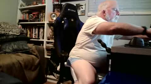 Snapshot of desertknight56 chatting on May 15, 2026, 2:29 am D K online show from May 15, 2026, 2:29 am