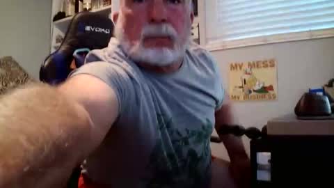 Snapshot of desertknight56 chatting on May 28, 2026, 1:14 am D K online show from May 28, 2026, 1:14 am