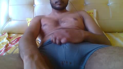 desidaddy_69 online show from January 3, 2025, 3:38 am