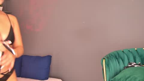 Desimissy online show from July 26, 2026, 3:47 am