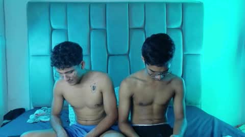 desire4duo online show from February 28, 2026, 3:46 pm