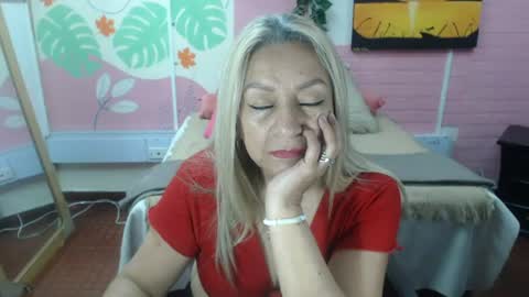 Snapshot of desire_latin chatting on June 16, 2026, 5:15 pm VALERIA online show from June 16, 2026, 5:15 pm