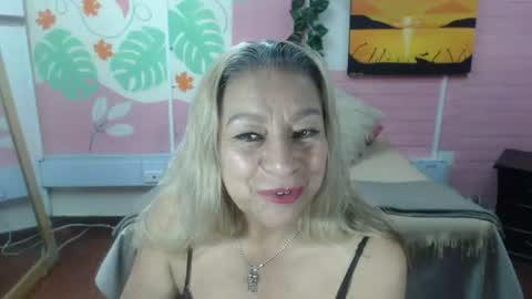 Snapshot of desire_latin chatting on June 26, 2026, 4:22 pm VALERIA online show from June 26, 2026, 4:22 pm