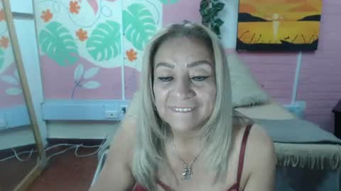 Snapshot of desire_latin chatting on July 13, 2026, 4:43 pm VALERIA online show from July 13, 2026, 4:43 pm