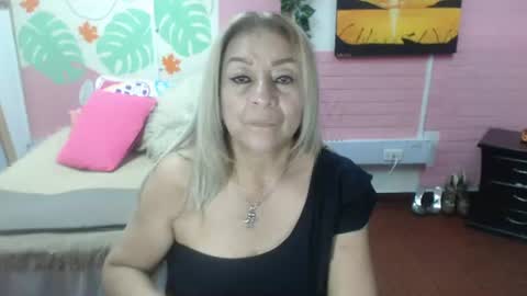 Snapshot of desire_latin chatting on July 16, 2026, 4:46 pm VALERIA online show from July 16, 2026, 4:46 pm