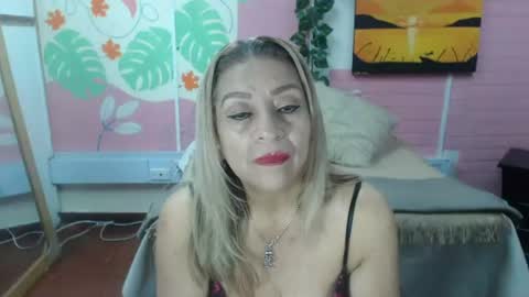 Snapshot of desire_latin chatting on July 29, 2026, 3:10 pm VALERIA online show from July 29, 2026, 3:10 pm