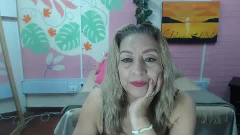 Snapshot of desire_latin chatting on August 5, 2026, 3:26 pm VALERIA online show from August 5, 2026, 3:26 pm