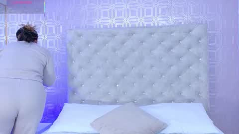 Snapshot of desire_sara chatting on September 14, 2025, 12:15 pm Sara Desire online show from September 14, 2025, 12:15 pm