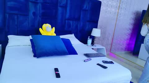 Sara Desire online show from February 5, 2026, 11:37 am