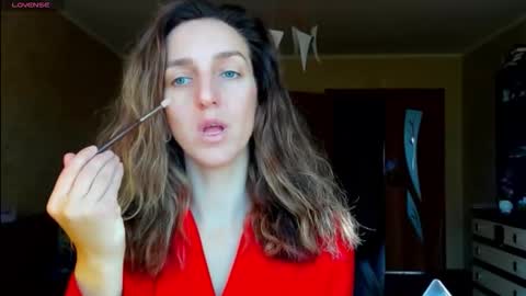 Snapshot of desired_zoya chatting on October 16, 2025, 4:35 am desired zoya online show from October 16, 2025, 4:35 am