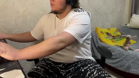 desiredude9 online show from October 8, 2025, 6:16 pm