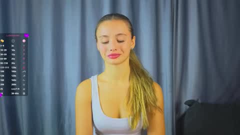 Snapshot of desireeclipse chatting on November 11, 2025, 6:24 am Willow online show from November 11, 2025, 6:24 am