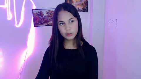 Snapshot of dess_morena chatting on July 19, 2026, 10:41 am Dess online show from July 19, 2026, 10:41 am