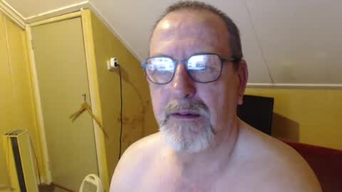 destelp online show from July 30, 2026, 10:20 pm
