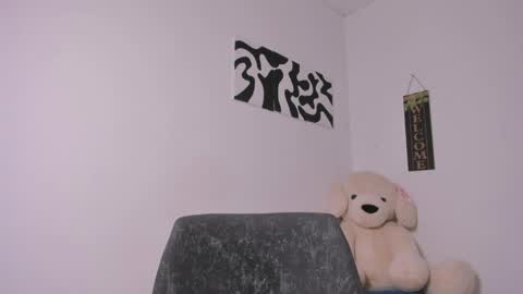 Snapshot of desty_y chatting on April 11, 2026, 4:50 am desty_y online show from April 11, 2026, 4:50 am