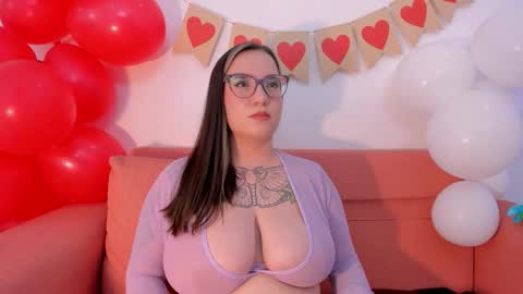 Deva Blue online show from February 15, 2026, 5:04 am