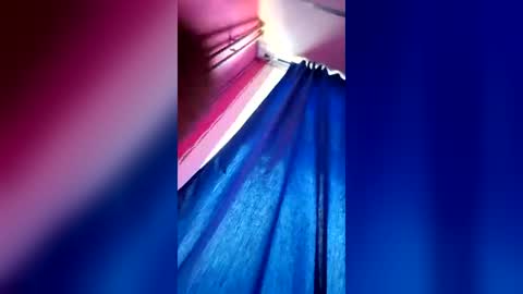 Swingers  online show from August 1, 2026, 6:12 am
