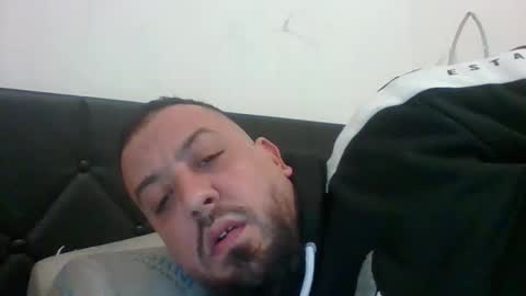 Snapshot of devil_angel66 chatting on October 21, 2025, 4:51 pm devil_angel66 online show from October 21, 2025, 4:51 pm