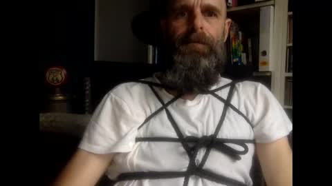 ooo  Devil Dark  ooo online show from March 12, 2025, 2:56 pm