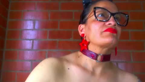 Snapshot of devil_taylorx chatting on August 5, 2026, 6:55 pm devil_taylorx online show from August 5, 2026, 6:55 pm