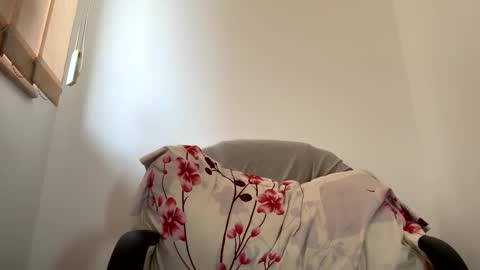 Snapshot of devileanna chatting on December 13, 2024, 11:34 am Anna online show from December 13, 2024, 11:34 am