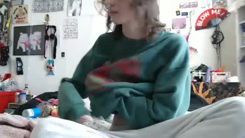 poutyangel online show from January 16, 2025, 10:55 pm